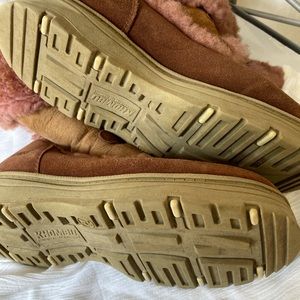 Khombu, Russia, Size 7.5 in brown.